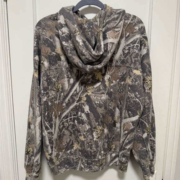 Abercrombie & Fitch Oversized Camouflage Essential Popover Hoodie - Picture 5 of 6